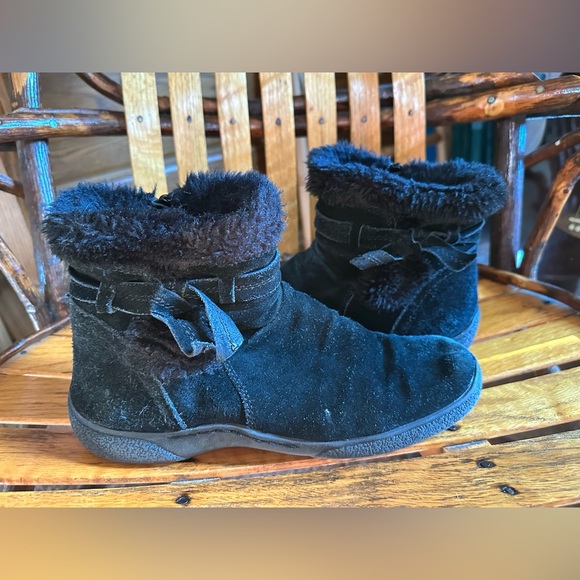BearPaw square toe fur lined boots - Picture 7 of 13